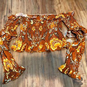 FLORAL SCRUNCH CROP TOP